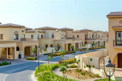 best area to live in dubai with family